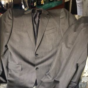 Men’s Gucci 2 pc suit